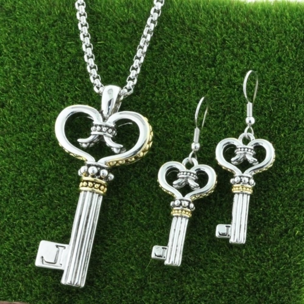 KEY NECKLACE AND MATCHING EARRINGS